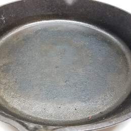 Lodge 10SK Cooking Skillet Pan with Red Handle Made in USA alternative image