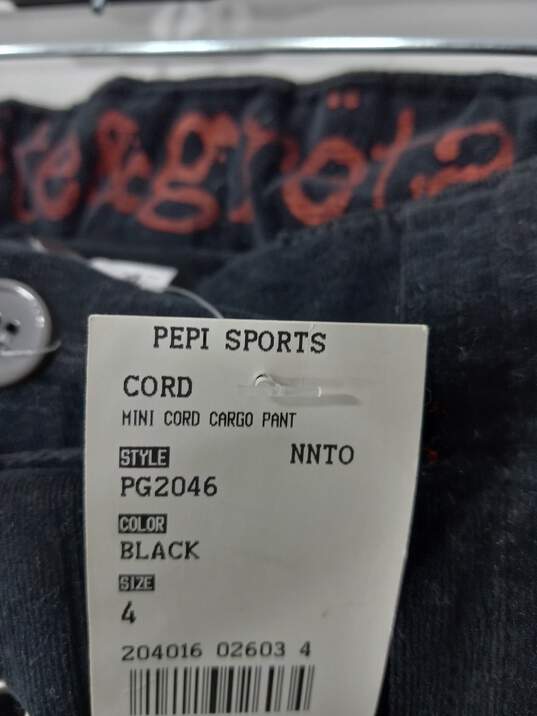 Pete & Greta Women's Black Mini Cord Cargo Pants Size 4 NWT image number 3