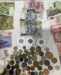 Lot of Foreign Coins and Paper Money alternative image
