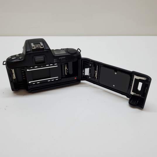 Nikon N6006 35mm SLR Camera Body For Parts/Repair AS-IS image number 4