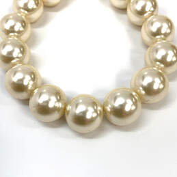 Designer Joan Rivers White Pearl Elastic Band Beaded Bracelet With Box alternative image