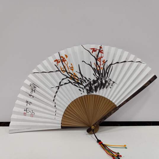 Vintage Hand Painted Folding Rice Paper Asian Wall Deco Hand Fan image number 2