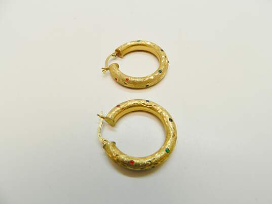 14K Gold Colorful Enamel Accented Etched & Sandblasted Textured Chunky Hoop Earrings 5.9g image number 3