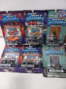 15pc Bundle of Assorted Diecast Toy Vehicle Models NIB alternative image