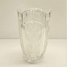 Crystal Clear Industries   8 in Darlington Crystal Flower Vase