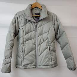 The North Face Silver Full Zip Quilted Puffer Jacket S/P alternative image