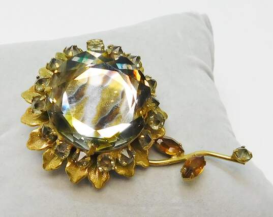 Vintage Art Sarah Coventry & Fashion Icy Rhinestone & Gold Tone Necklaces Flower Brooch & Hinged Bangle Bracelet 170.5g image number 2