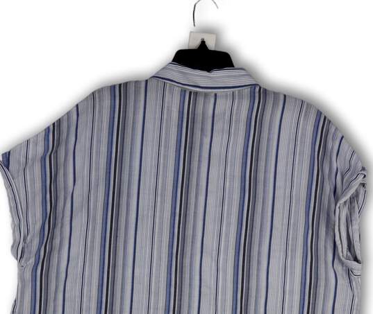 NWT Womens Blue Striped Short Sleeve Collared Pockets Button-Up Shirt Sz 1X image number 4