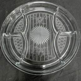 Vintage Reed & Barton Round Silverplated Tray w/ Etched Glass Insert alternative image