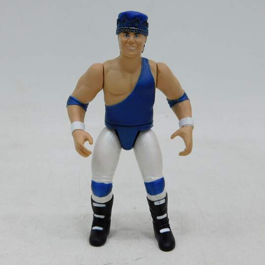 Lot of  WWE & WCW Figures and Accessories image number 2