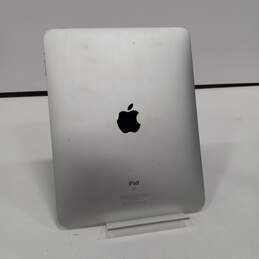 Gray Apple iPad 1st Gen WIFI alternative image