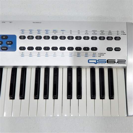 Alesis Brand QS6.2 Model 64-Voice Expandable Synthesizer w/ Power Cable image number 6