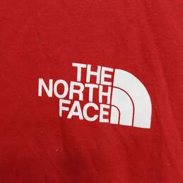 Men's The North Face Red T-Shirt Sz M alternative image