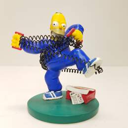 2004 The Simpsons (Born To Be Buff) From The At Home With Homer Sculpture Collection