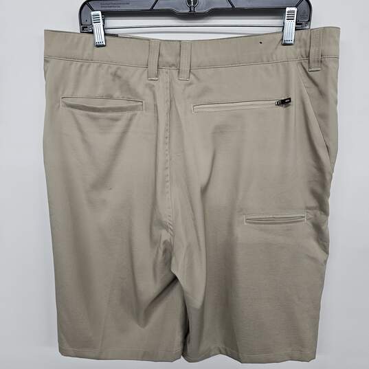 PULI Men's Golf Hybrid Dress Shorts image number 2