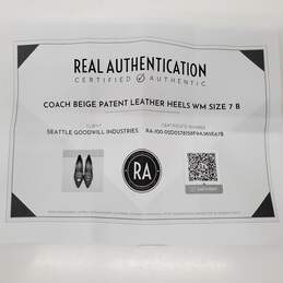 AUTHENICATED Coach Women's' Beige Patent Leather Pumps/Heels Size 7B alternative image