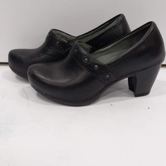 Dansko Women's Black Leather Clogs Size 38 image number 1