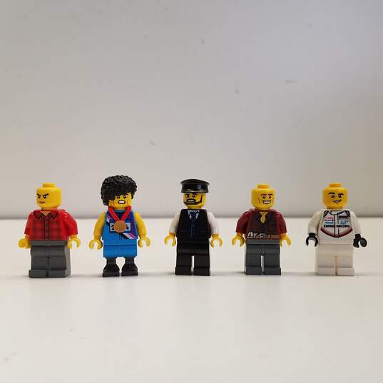 Mixed LEGO Yellow Minifigures Bundle (Set of 30) image number 3