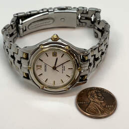 Designer Seiko 7N82-0599 Two-Tone White Round Dial Analog Wristwatch alternative image