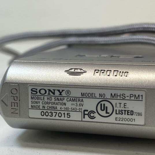 Sony Webbie MHS-PM1 5.0MP Pocket Camcorder image number 4