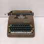Vintage Smith Corona Clipper Typewriter image number 1