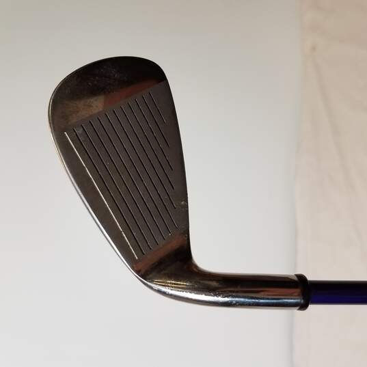 Strata Plus 6 Iron Graphite Shaft Golf Club RH image number 2