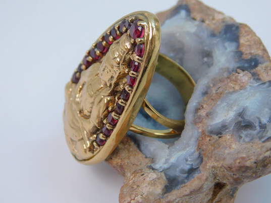 Sajen Brass Faceted Dyed Red Quartz Repousse Goddess Teardrop Statement Ring 13.1g image number 4