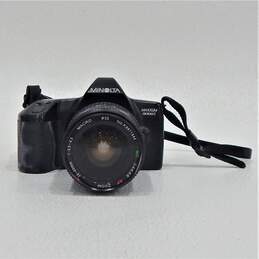 Minolta Maxxum 3000i SLR 35mm Film Camera W/ Lens alternative image