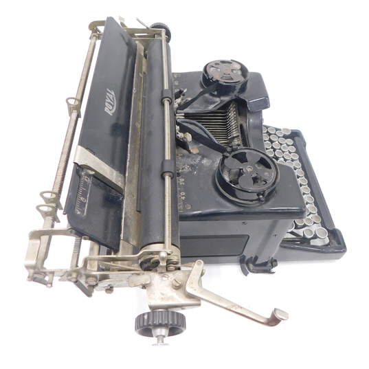 VTG/ATQ Royal Black Manual Typewriter 14in. Carriage For Parts & Repair image number 4