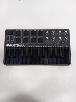 Akai Professional MPK Mini Compact Keyboard & Pad Controller alternative image