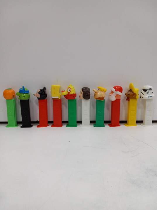 13 Assorted Characters Pez Candy Dispensers image number 4