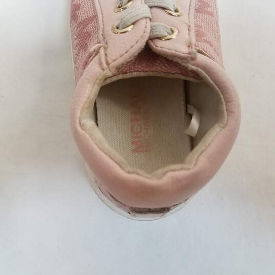 Michael Kors Blush Baby Shoes Size 6 image number 8