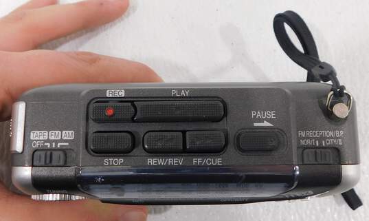 Panasonic RQ-A220 Radio Cassette Player Recorder W/ Speaker image number 3