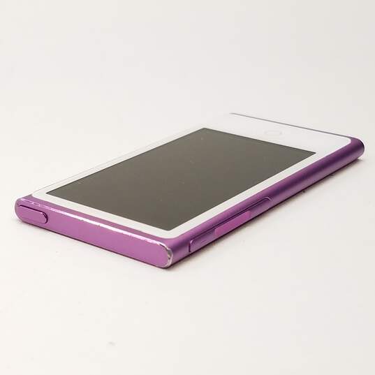 Apple iPod Nano (7th generation) - (A1446) Purple image number 4