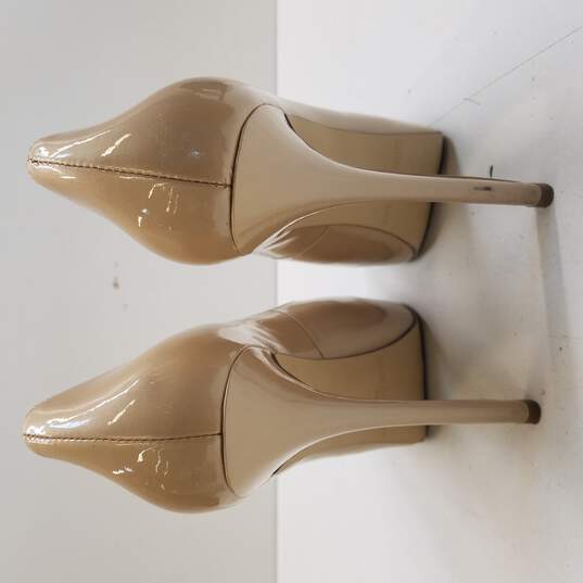 Enzo Angiolini Beige Heels Women's Size 7.5M image number 4