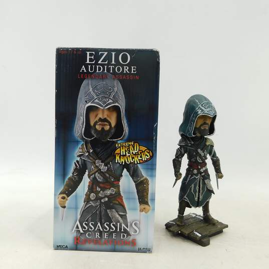 Assassin's Creed Revelations Ezio Auditore Legendary Assassin Bobblehead Figure image number 1