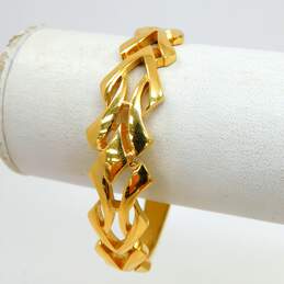 Vintage Crown Trifari Gold Tone Hinged Bangle Bracelet 27.2g alternative image