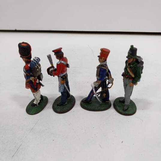4pc Set of DelPrado Assorted Hand Painted Figurines image number 3