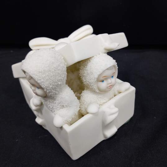 Set of 2 Assorted Department 56 Snow Babies image number 5
