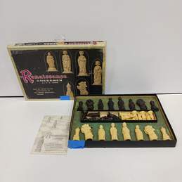 Vintage Lowe Renaissance Chessmen by E.S. Lowe Chess Game IOB