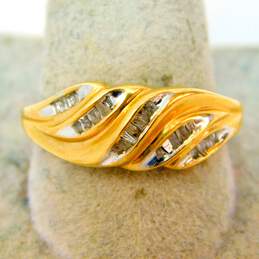 10k Yellow Gold Wavy Diamond Accent Ridged Ring 3.2g alternative image