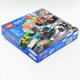 LEGO City 60319 Fire Rescue & Police Chase Set (Sealed) alternative image