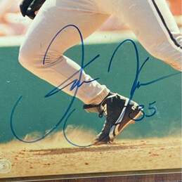 Signed Frank Thomas - Chicago White Sox 8" x 10" Photo Plaque alternative image