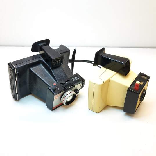 Lot of 2 Assorted Vintage Polaroid Instant Cameras image number 1