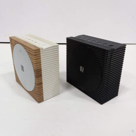 Pair Of Black & White Soundfreaq Sound Spot Speakers image number 5