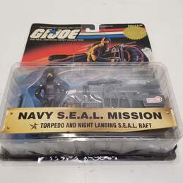 1997 Kenner G.I. Joe Navy S.E.A.L. Mission Torpedo And Night Landing S.E.A.L. Raft Action Figure Set