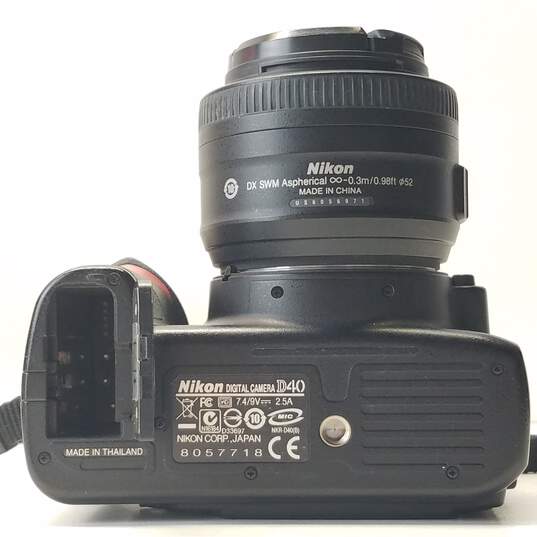 Nikon D40 Digital DSLR Camera with 35mm 1.8G Lens image number 6