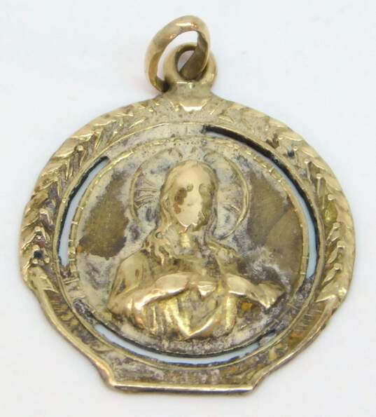 Vintage 12K Yellow Gold Jesus Sacred Heart Religious Medallion Pendant Charm 1.1g image number 5