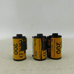 Mixed Lot of 200 and 400 Unused/ Expired 35mm Film alternative image
