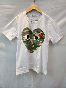 Comme des Garcons Play Camo Heart Short Sleeve Tshirt Size L NWT